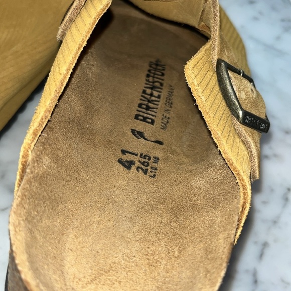 Birkenstock Boston Suede Embossed Clog Size 10 NWT - Picture 11 of 13